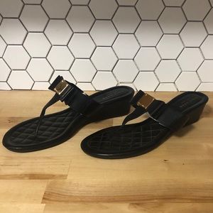 Wedge flip flop sandal